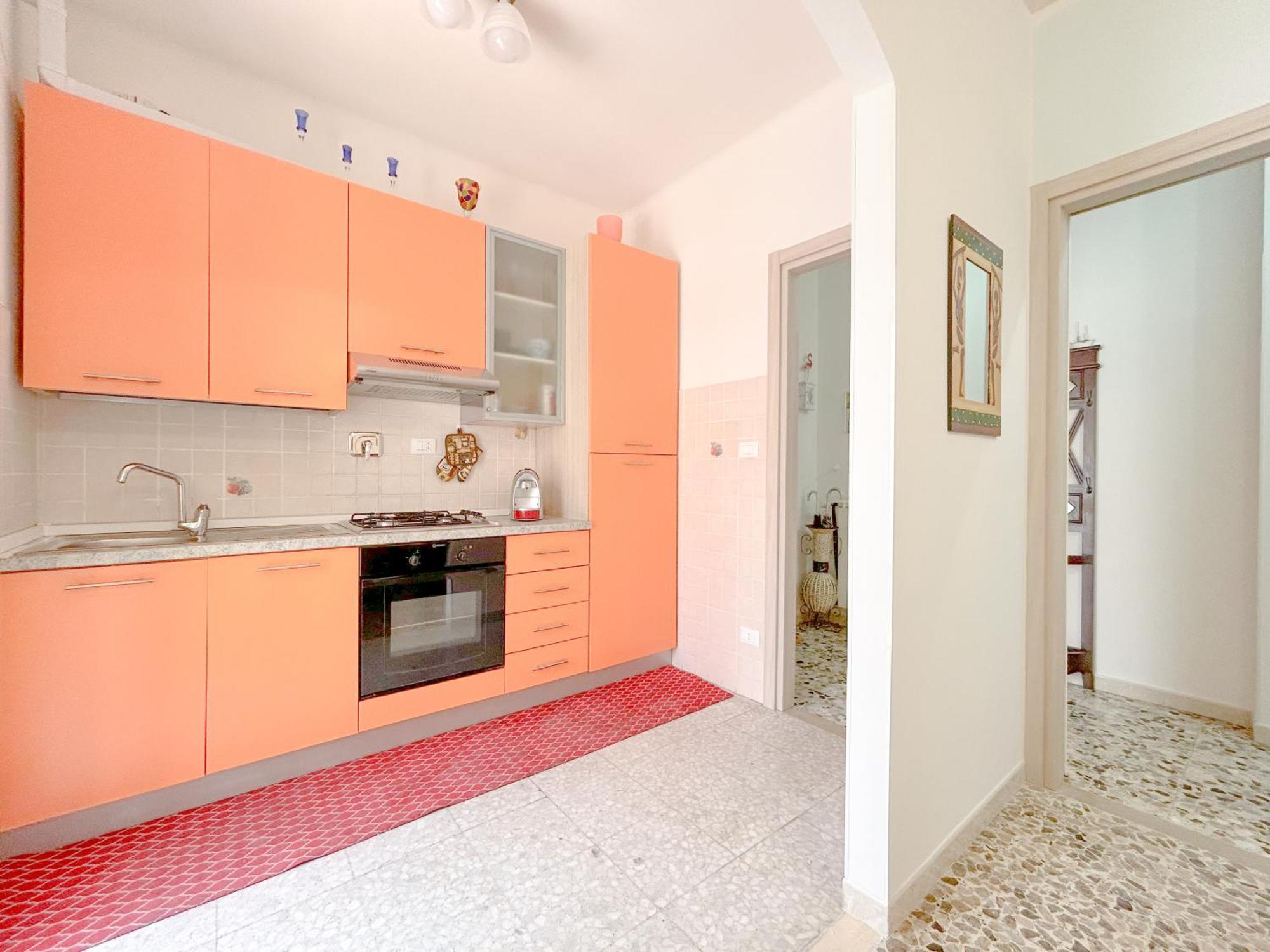 Elegant House - Centro - 400Mt Dal Mare Apartment Ventimiglia Ngoại thất bức ảnh
